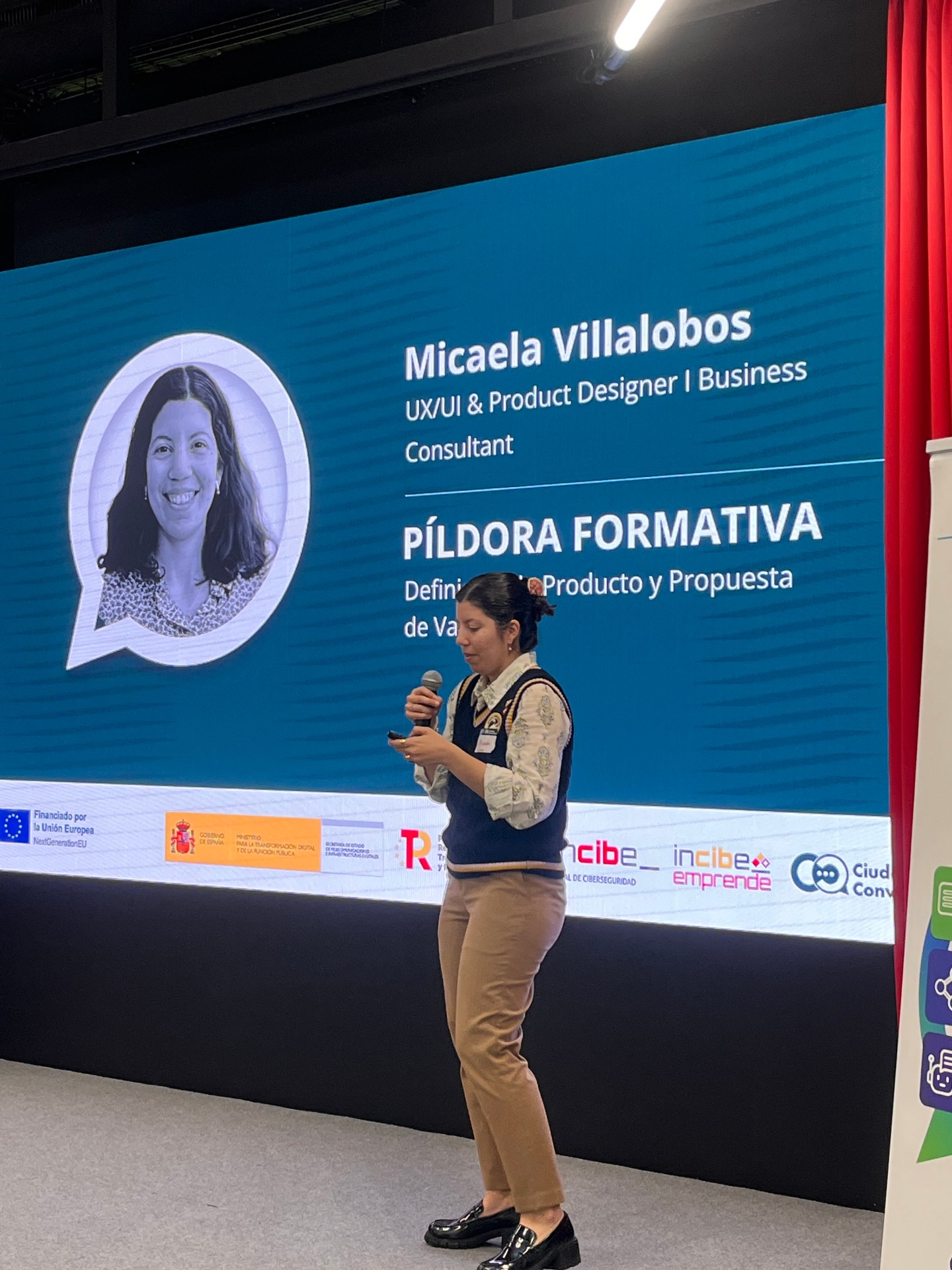 Hackathon Smart Cities: WhatsApp + IA + No Code - foto 4