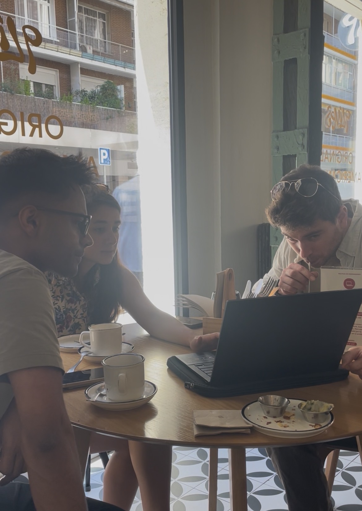 Attendees working at Coworking Café 02
