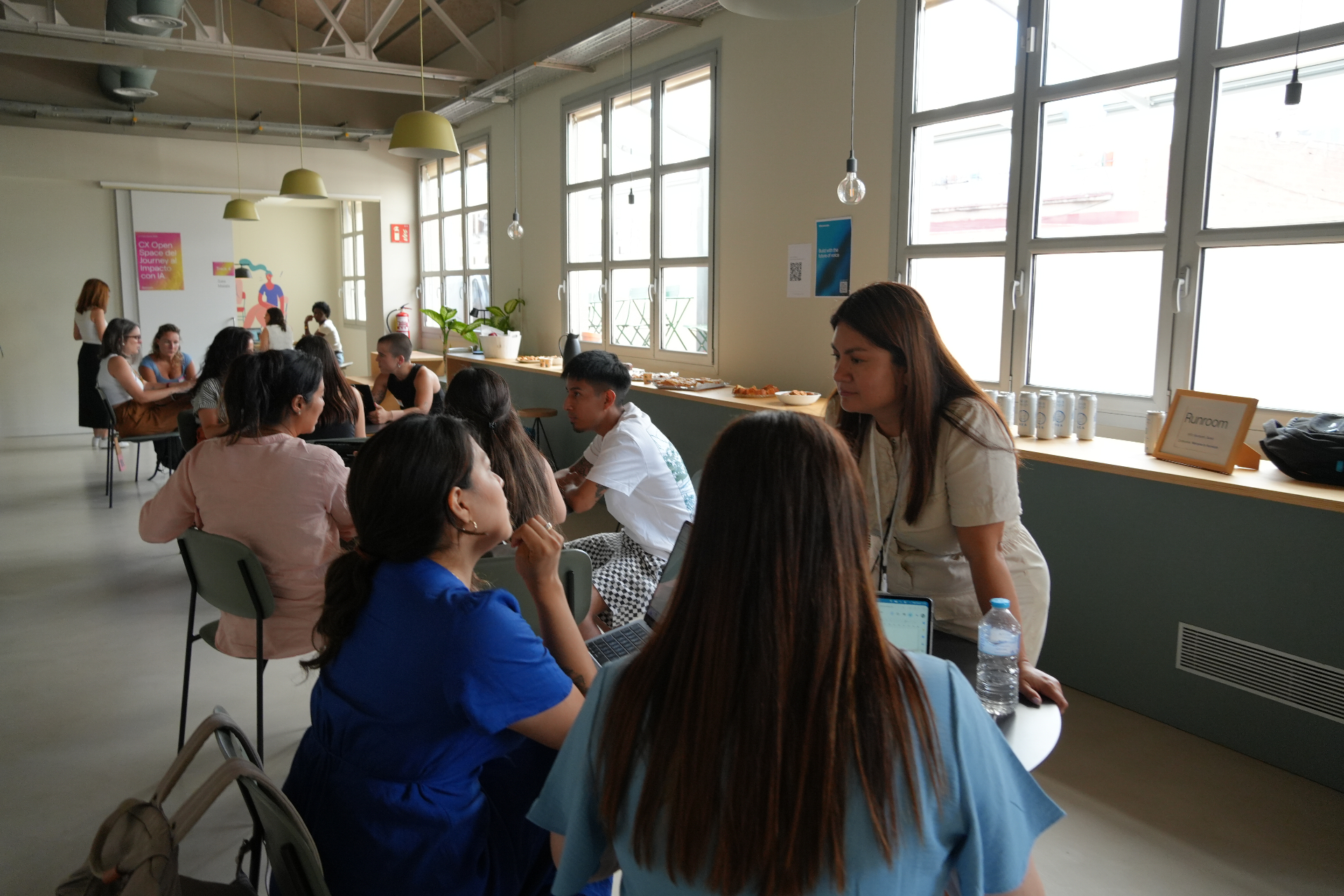 Participants chatting at Runroom