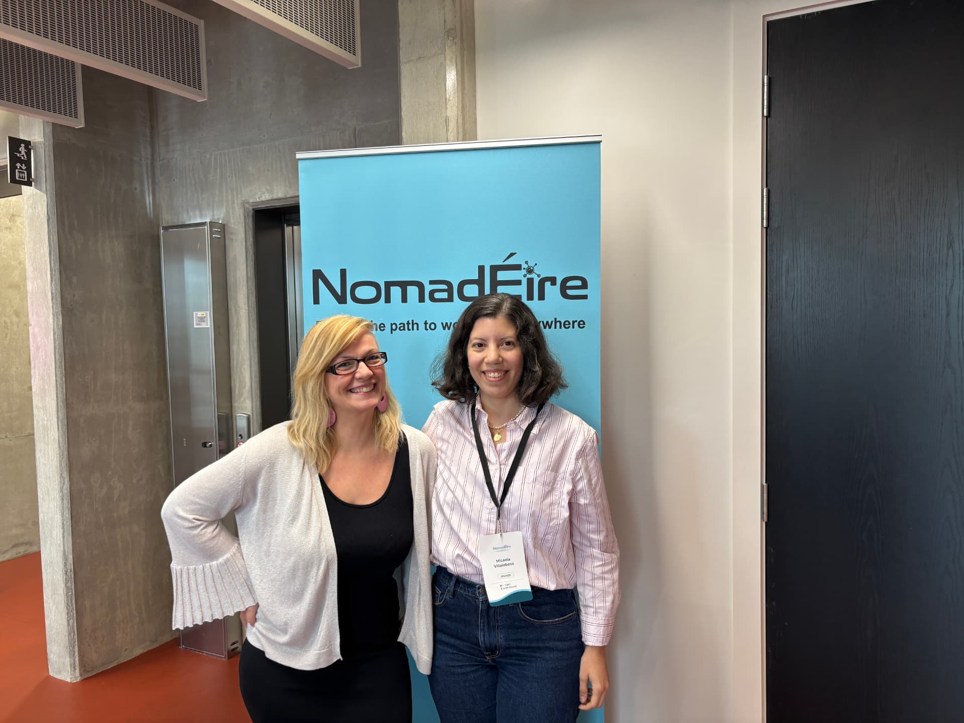 Encuentro de la comunidad junto a NomadÉire